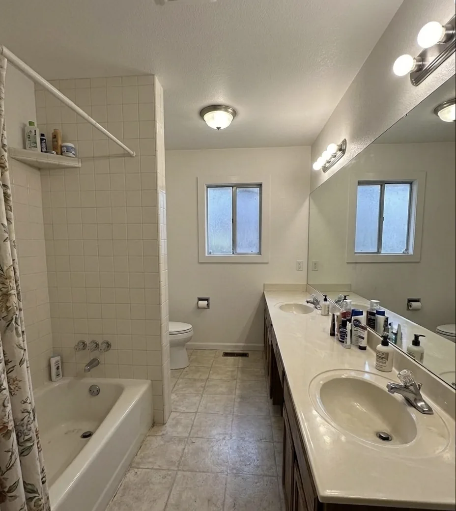 Bathroom Remodeling 5 — before
